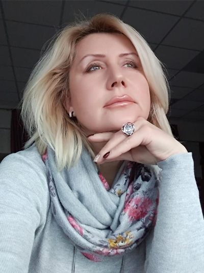 Ведущий дизайнер. Руководитель студии.